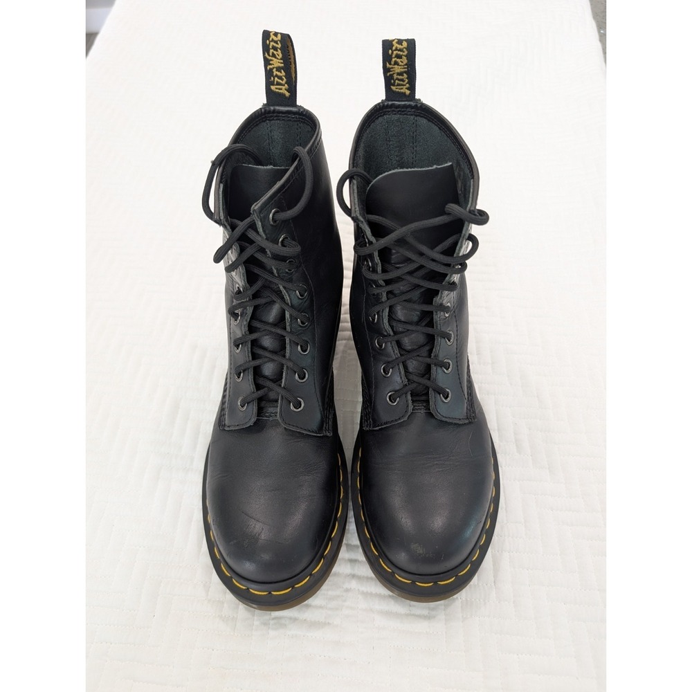 Doc Martens 1460 Black Smooth Leather 8 Eye Lace Up Combat Boots Women's Sz. 10